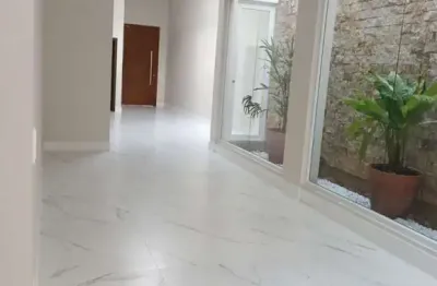 Você procura por uma casa de 200m² em condomínio fechado?