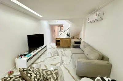 Stella maris | village 2 suítes com closet | porteira fechada | energia solar | 81m²