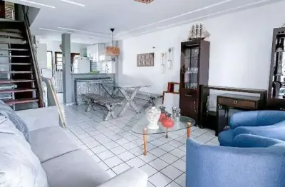 Flat duplex em pirangi (parnamirim/rn) | residencial caravelas | 3 suítes - 93m²