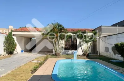 Casa com 3 quartos à venda na Rua Dona Maria Câmara, Capim Macio, Natal