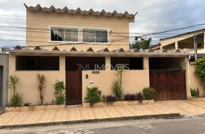 Casa com 5 quartos à venda na Rua Lavoisier, 143, Parque Paulista, Duque de Caxias