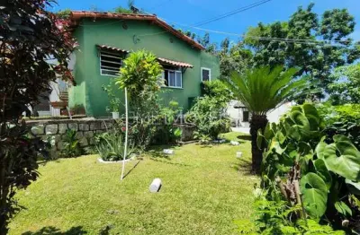 Casa com 3 quartos à venda na Alameda Acapulco, 709, Jardim Primavera, Duque de Caxias