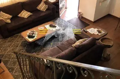 Maravilhoso sobrado de 220m² à venda, no coração do tatuapé, à 700m do hospital são luiz anália fra