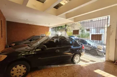 Sobrado de 3 dormitórios, sendo 3 suítes com localização privilegiada e com toda infraestrutura do