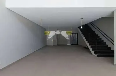 Salão comercial com duas vagas de garagem com excelente localização na vila formosa!!!