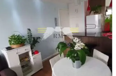 Excelente Apartamento com 3 Dormitórios e Suíte na Vila Santa Clara - Pronto para Morar!