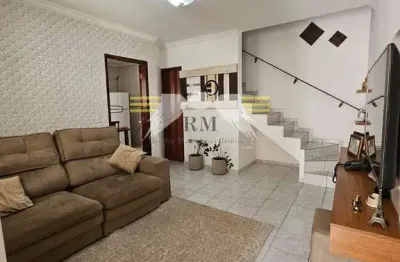 ** ótimo sobrado à venda - oportunidade - sendo 2 dormitórios e 2 vagas - para mais informações cor