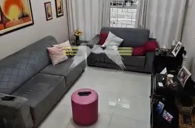 ** SOBRADO 200m² POSSUI 3 DORMITÓRIOS E 2 VAGAS - Informações Corretor Alex Camargo (11) 94009-6980