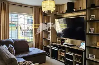 ** MARAVILHOSO SOBRADO 231m² COM 3 DORMITÓRIOS 5 VAGAS ÓTIMA LOCALIZAÇÃO - Informações Corretor Ale