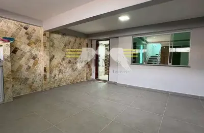 Sobrado moderno com 3 suítes e varanda no jardim piqueroby – conforto, elegância e excelente locali