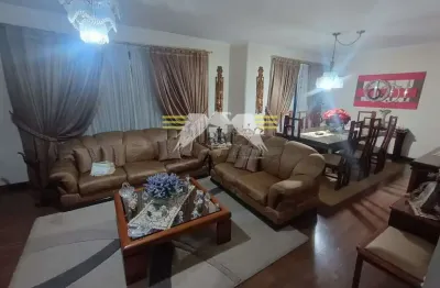 APARTAMENTO PARA LOCAÇÃO - 150m² - 4 DORM - 3 SUÍTES - SALA 2 AMBIENTES - 5 WC - QUARTO DE EMPREGA