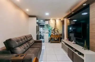 Apartamento de 62,20 m²com 3(três) dormitórios e  sacada com churrasqueira.