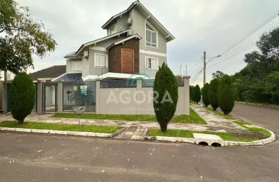 Belíssimo sobrado com 3 (três) dormitórios mobiliado, localizado no bairro bela vista.