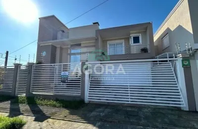 Sobrado de 3 (tres)dormitórios, sendo 1 (uma)suíte, semimobiliado, localizado no bairro igara.