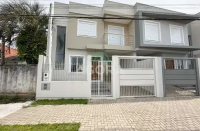 Ótimo sobrado com 3 (três)dormitórios, sendo 1 (uma)suíte no bairro nsra das graças
