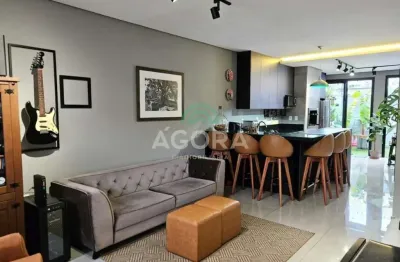 Sobrado de 127m² com 3 dormitórios no bairro mont serrat