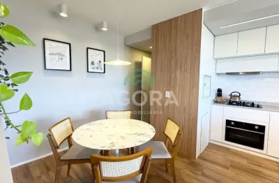 Apartamento semi-mobiliado com 2 (dois) dormitórios, localizado no centro de canoas.