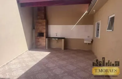 Casa nova com espaço gourmet e churrasqueira - independente