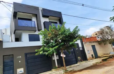 Casa à venda em conselheiro lafaiete-mg, são lucas. 3 quartos, 1 suíte, 1 sala, 3 banheiros, 2 vagas, 125m².