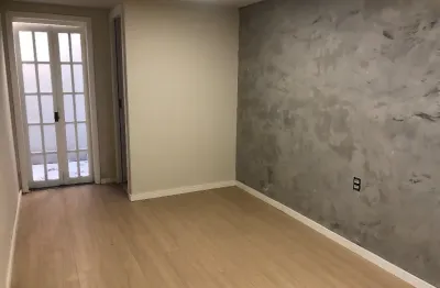 Apartamento com 1 quarto à venda na Rua Tiradentes, 326, Independência, Porto Alegre