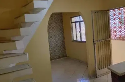 Casas de Vila para Venda em Duque de Caxias, Carolina, 2 dormitórios, 2 banheiros