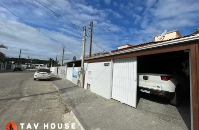 Casa com 2 quartos à venda no Centro, Penha 