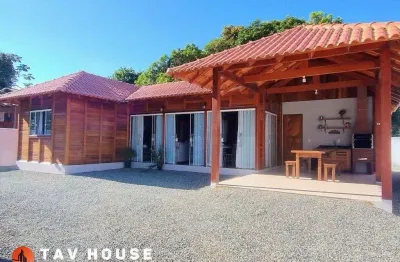 Casa com 3 quartos à venda na Rua Almeida Garret, 60, Quinta dos Açorianos, Barra Velha