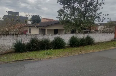 Pinheirinho - 283m2 - excelente terreno de esquina, ótima localização, ideal para casa sobrado e comercio