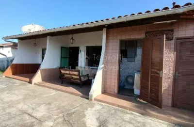 Casa à venda no bairro 15 de novembro em araruama/rj