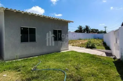 Casa com 2 quartos à venda na Rua Henrique De Carvalho, 03, Viaduto, Araruama