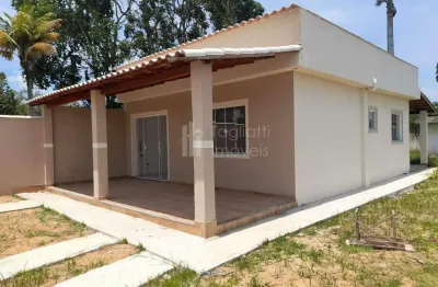 Casa à venda no bairro ponte dos leites em araruama/rj