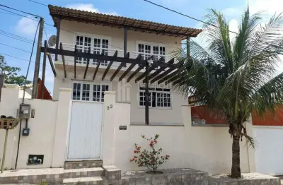 Casa com 4 quartos à venda na Rua Dos Cânticos, 987, Morro Moreno, Araruama