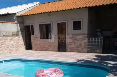 Casa em condomínio fechado com 3 quartos à venda na Estrada Rj  138, KM 3, Fazendinha, Araruama