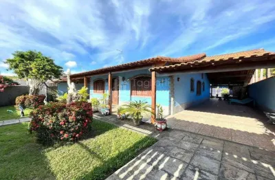 Casa com 3 quartos à venda na Rua Alzira Zioto, 33, Praia Seca, Araruama