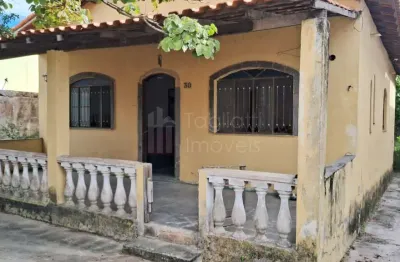 Casa com 2 quartos à venda na Vila Capri, Araruama 