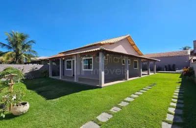 Belíssima casa linear em praia seca – próxima ao mar e a lagoa!
