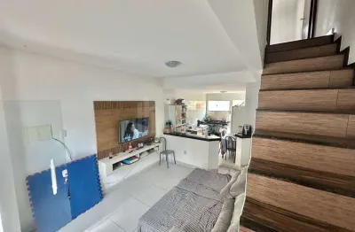 Casa com 2 quartos à venda em Bananeiras, Araruama 