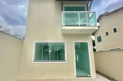 Duplex disponível no gavião com localização privilegiada!