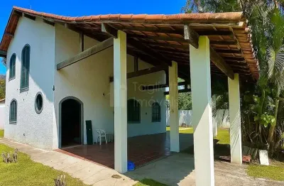 Casa com 4 quartos à venda em Parati, Araruama 