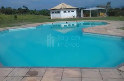 Excelente sítio situado na região da chatuba em araruama!