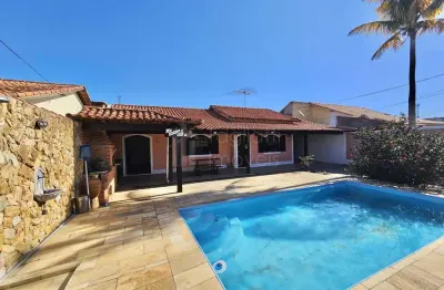 Casa em condomínio fechado com 3 quartos à venda na Pontinha, Araruama 
