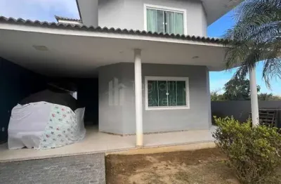 Linda casa para venda. 3 quartos, sendo 1 suite - Parque Hotel