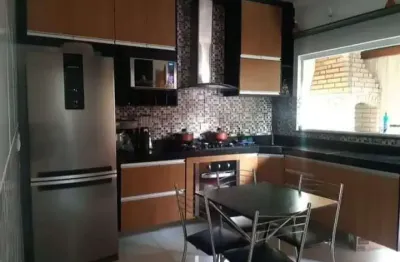 Sobrado com 3 dormitórios à venda por r$ 480.000,00 - caiçara - praia grande/sp