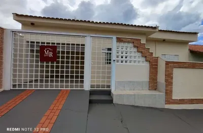 Casa com 3 quartos à venda na Rua Maria de Freitas Leite, Vila Nova, Votuporanga