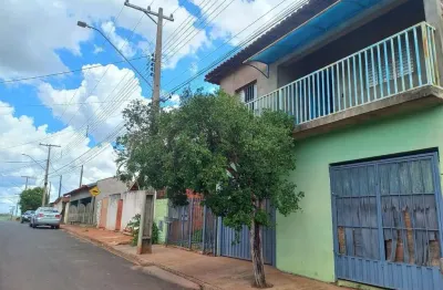 Casa à venda no Centro, Riolândia 