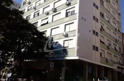 Apartamento 1 dormitório, de frente, 45m2 privativos, elevadores, reformado, ensolarado, ficam móveis sob medida, andradas próximo ao gazômetro.