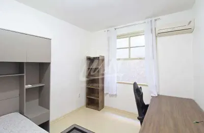 Apartamento 01 dormitório, mobiliado completo, ótima localização na botafogo, 1andar, reformado c/móveis novos. pronto para morar. agende sua visita - 51.984102913 ou 51.984102873