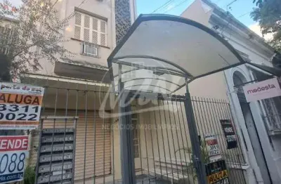 Excelente apto próximo ao colégio d rosário, santana casa, presidente vargas e uma quadra da redenção. agende sua visita f: 51 9810.2873