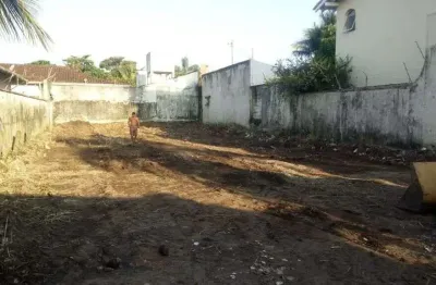 Terreno à venda no Jardim Virgínia, Guarujá 