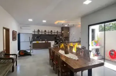 Casa com 4 quartos à venda na Avenida Ricardo Muylaert Salgado, 901, Lagoa, Macaé